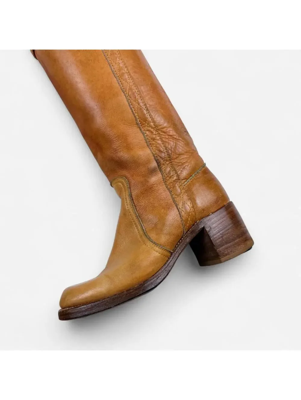 Frye 60s 70s Campus Boots Tall Stacked Heel Pull On in Cognac Brown Black Label